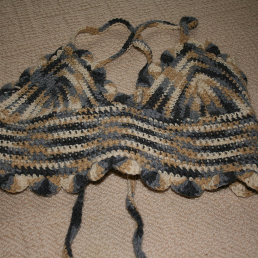 Handmade Halter top - Picture 2 of 4